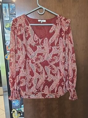 Rose & Olive Burgundy Paisley V-Neck Long Sleeve Blouse